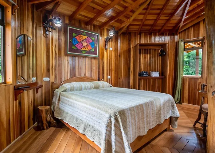 Casitas Del Bosque Monteverde.