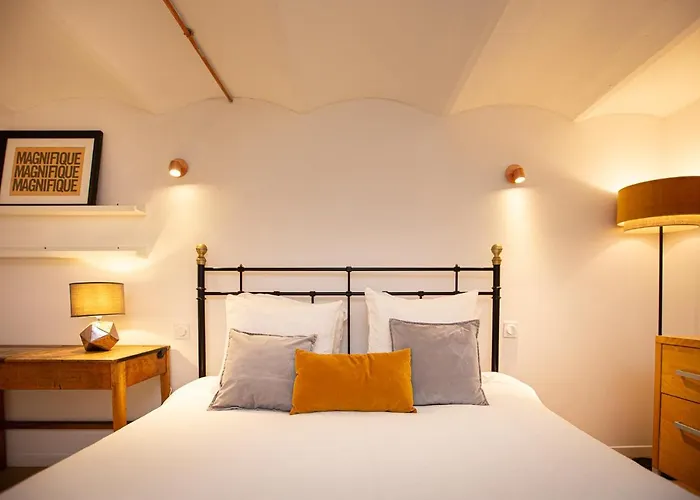 Beautiful Converted One Bedroom Apartment