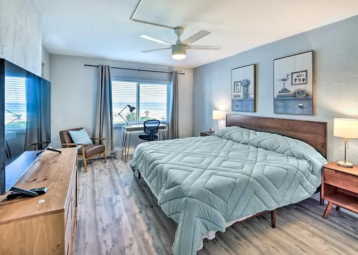 Airy Oceanfront Condo: Steps To Daytona Beach