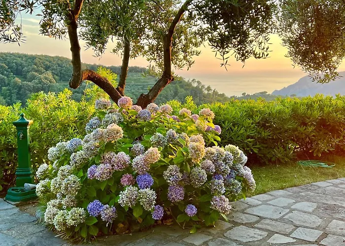 Incanto-Romantic Panoramic Hideaway With Private Parking&300Mq Garden
