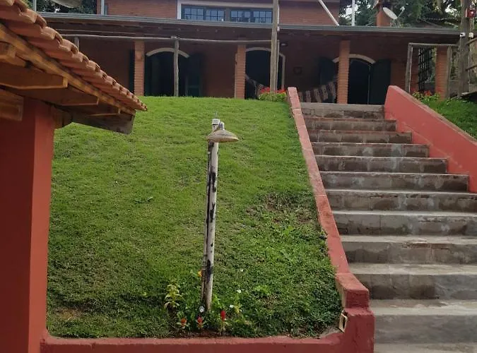Chácara chalé recanto das árvores em Jaguariuna