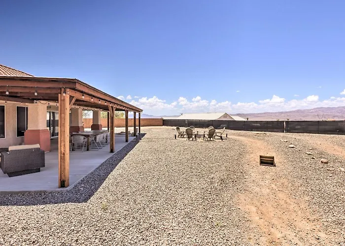 Bullhead City Oasis W/ Fire Pit + Mtn View!