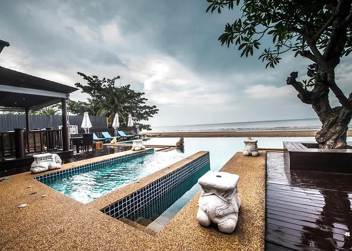 Amara Villa Khao Ka Lok