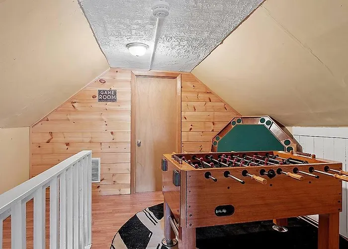 New!! Entire Apartment Minutes From Winni Lakes
