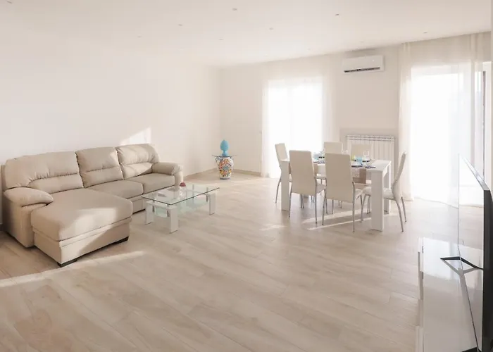 Angela Apartment