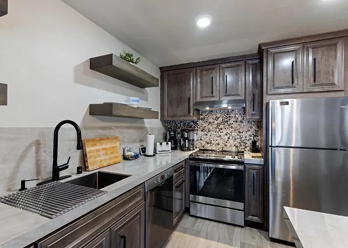 Luxurious 2 Bedroom Base Camp Condo - Steps From Kirkwood Village Condo