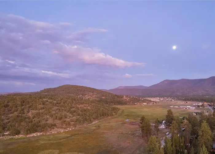 Evergreen Lodge+Ski