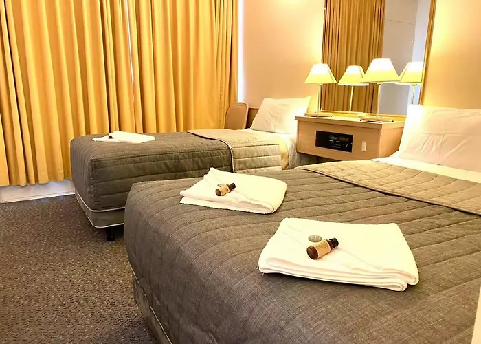 Gateway Motor Inn