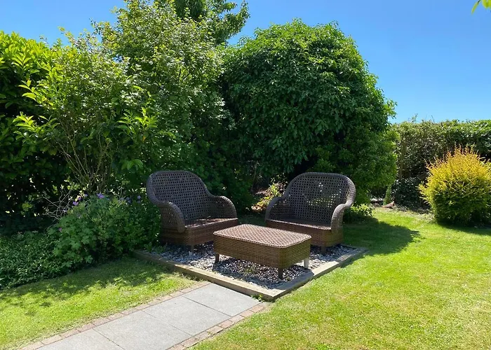Thatch Cottage, East Boldre Nr Beaulieu And Lymington