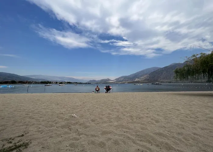 Falcon Resort