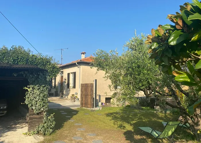 La Bastide De Jean Maison De Charme Dans Un Domaine Equestre Prive