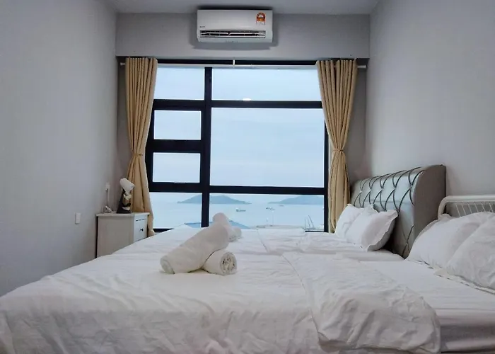 Jesselton Quay Sea View