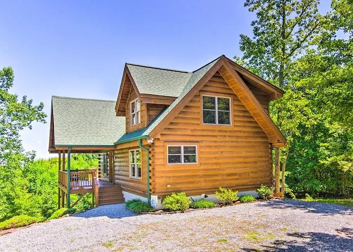 Blue Ridge Mountain Gem W/ Deck & Community Perks