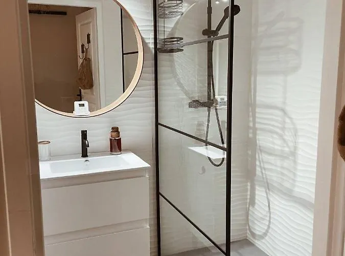Appartement Biarritz Hypercentre Calme, Plage A 350M