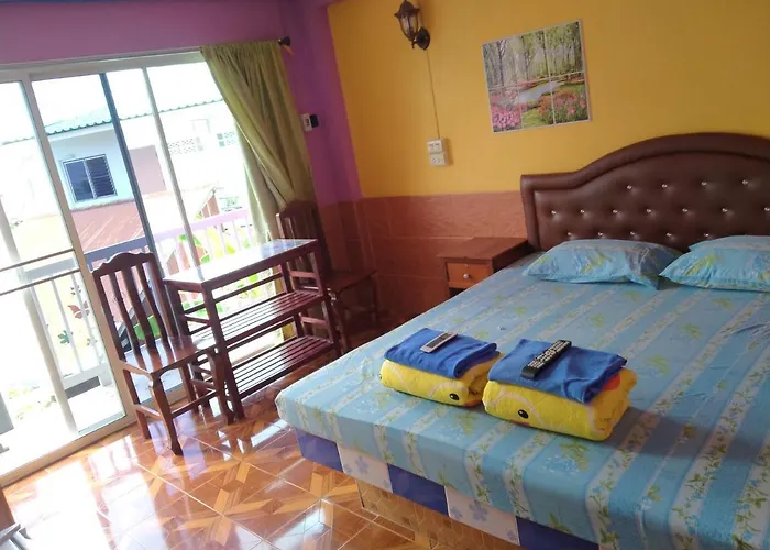 Rueangsrisiri Guesthouse 2