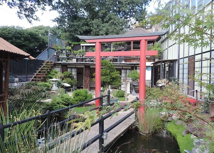 Zen Guest House - Museu Do Bonsai