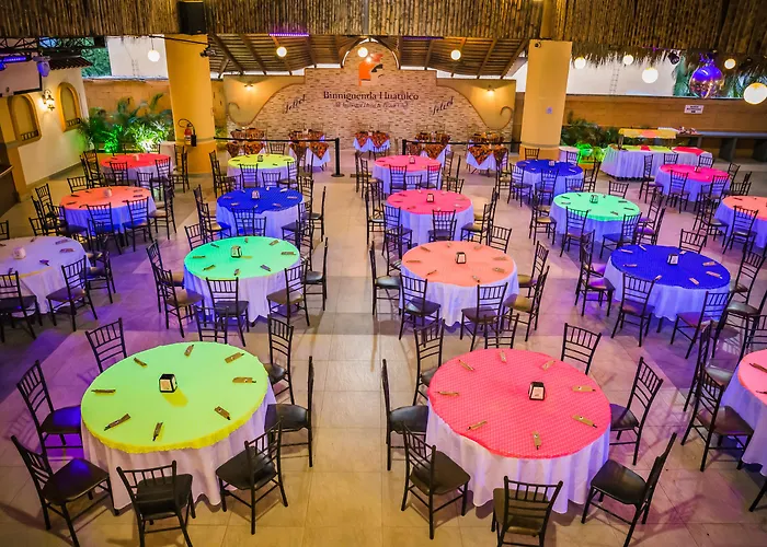 Binniguenda Huatulco & Beach Club