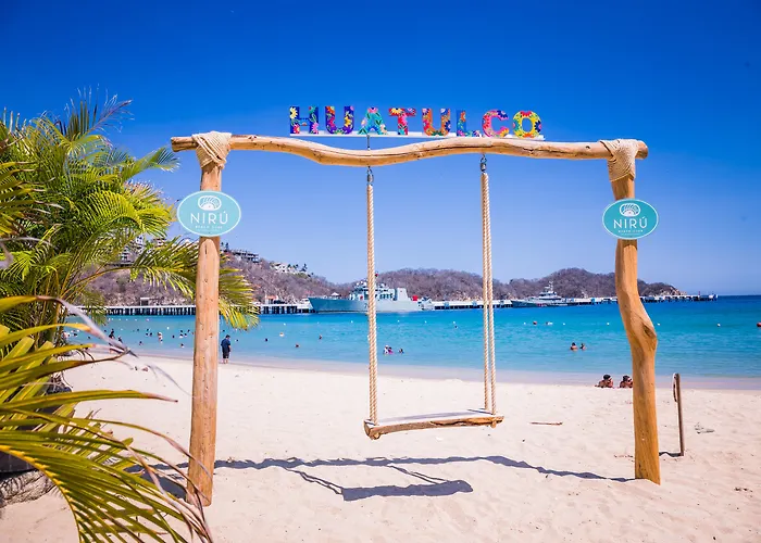 Binniguenda Huatulco & Beach Club