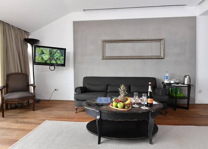 Ansen Hotel&Suites