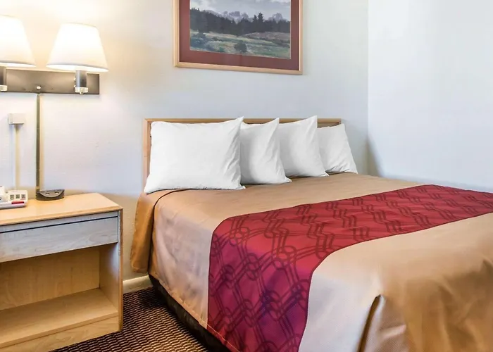Econo Lodge Colorado Springs Downtown