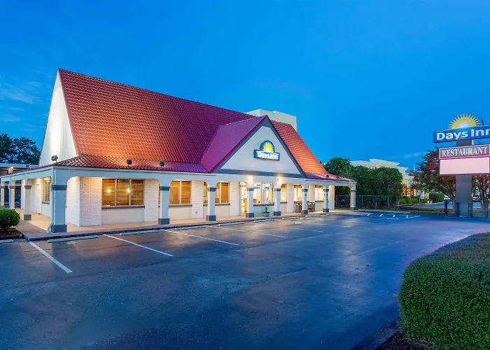 Days Inn By Wyndham Wilmington / University