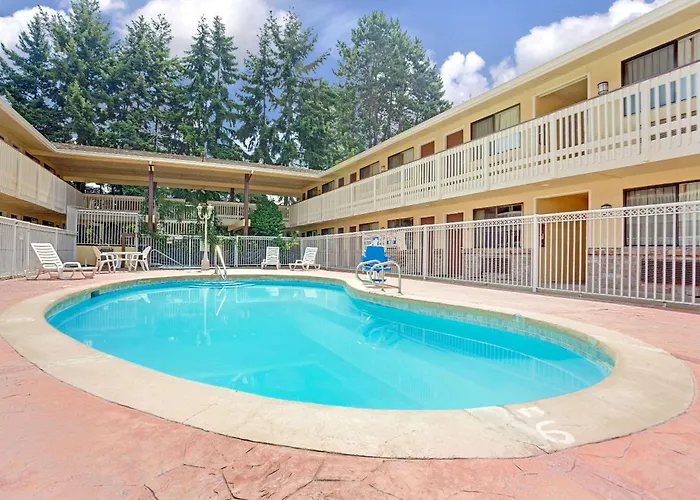 Fairbridge Inn Express Tukwila