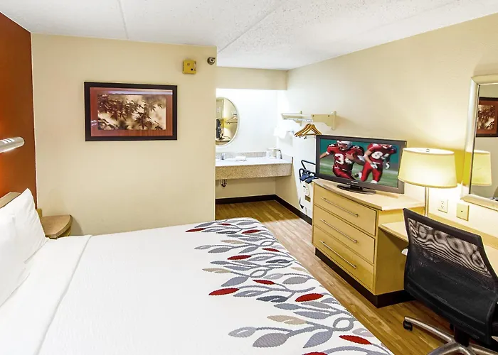 Red Roof Inn St Clairsville - Wheeling West