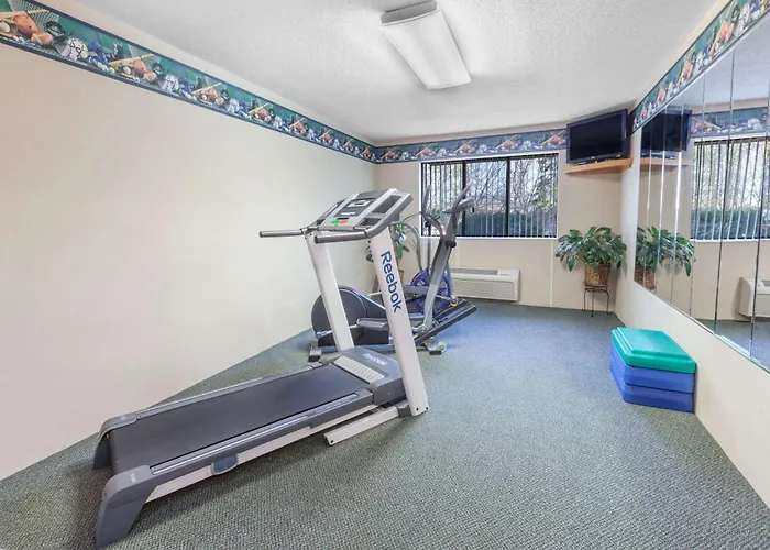 Baymont By Wyndham Midland