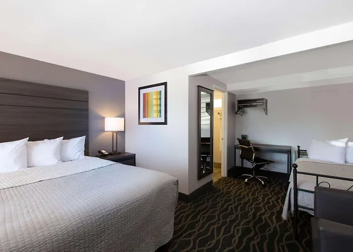 Days Inn By Wyndham Ukiah