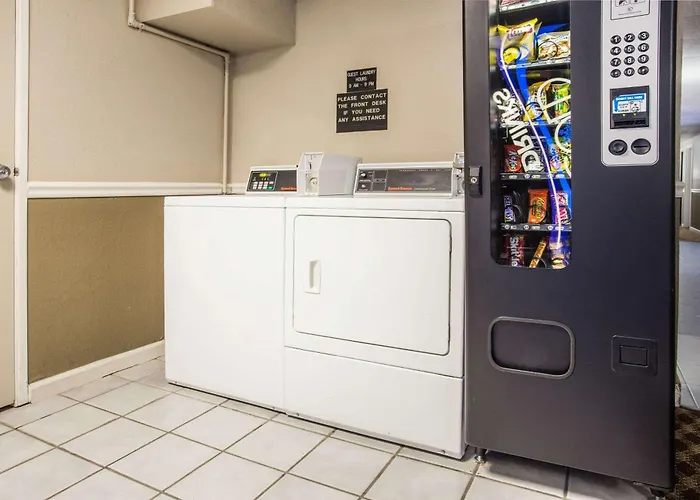 Super 8 By Wyndham Vacaville