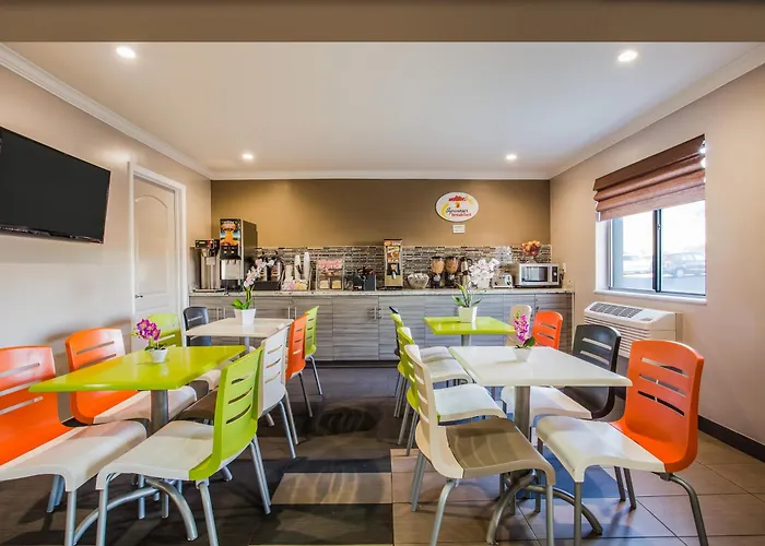 Super 8 By Wyndham Vacaville