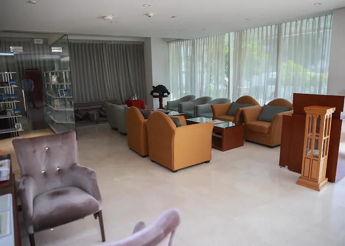 Versailles By Vieras Hotel