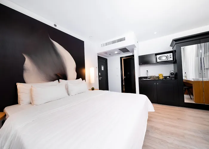 Savoy Sea Side Hotel (Adults Only) Tel Aviv
