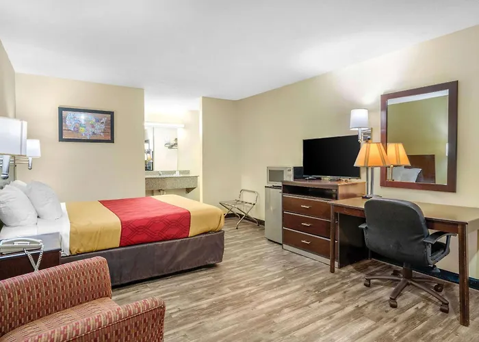 Econo Lodge Near Missouri University Of Science And Technology