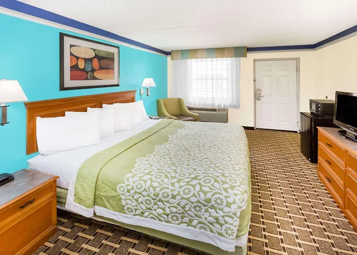 Days Inn By Wyndham Little Rock/Medical Center