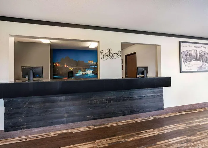 Super 8 By Wyndham Spokane Valley