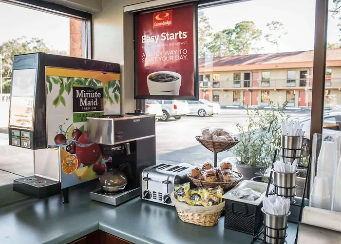 Econo Lodge Panama City St Andrews