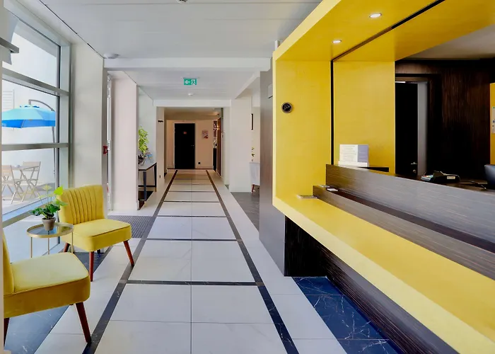 Best Western Plus Diamond Valley Inn