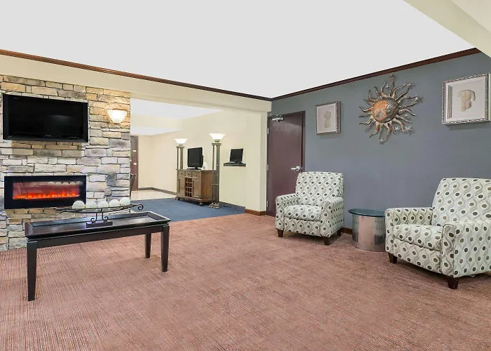 Travelodge Lima