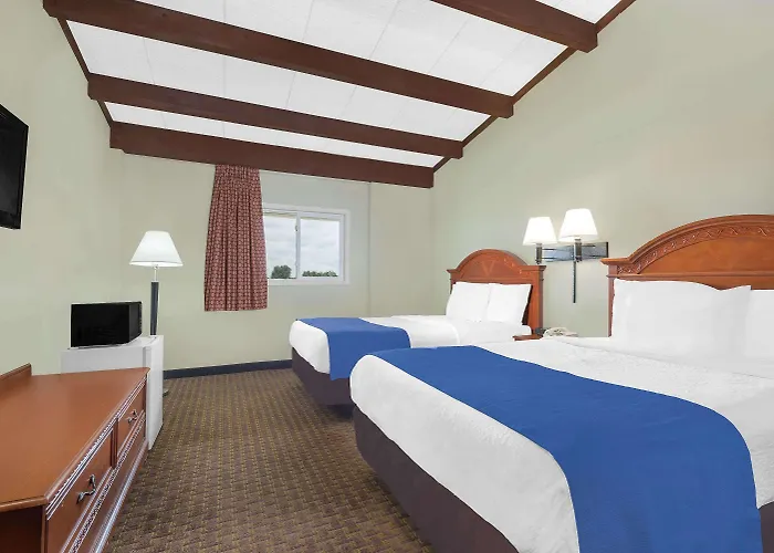 Travelodge Lima