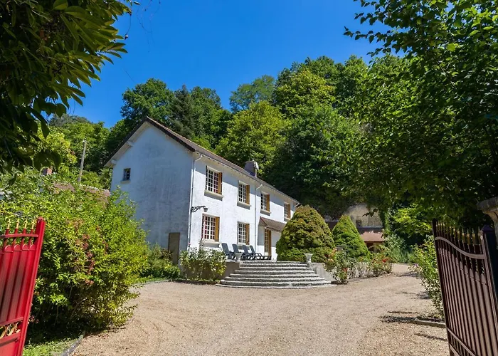 Le Gite du Chevreuil, 200 Mètres de BEAUVAL