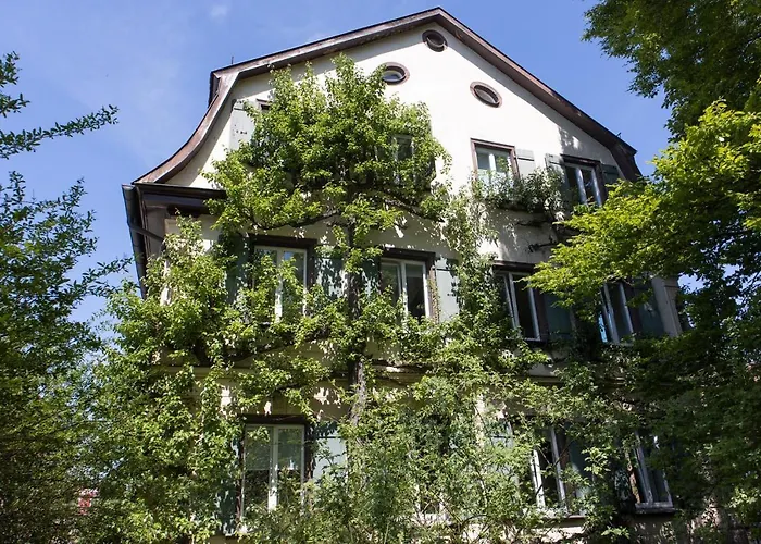 Villaflora Gaestehaus