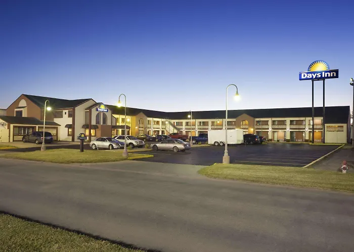 Days Inn By Wyndham Wichita West Near Airport