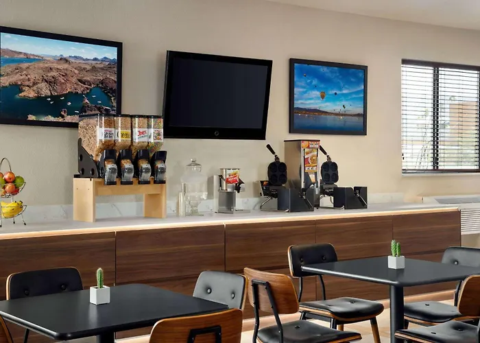 Travelodge By Wyndham Lake Havasu