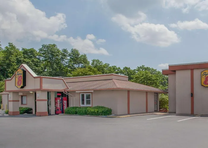 Super 8 By Wyndham Carlisle North