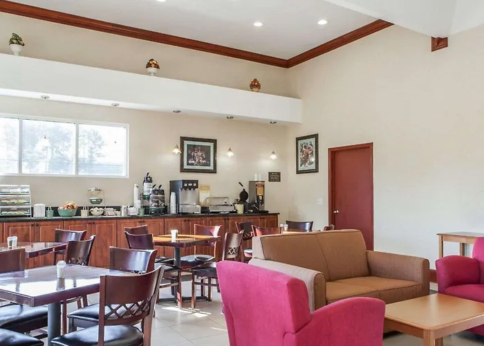 Quality Inn & Suites Cartersville North