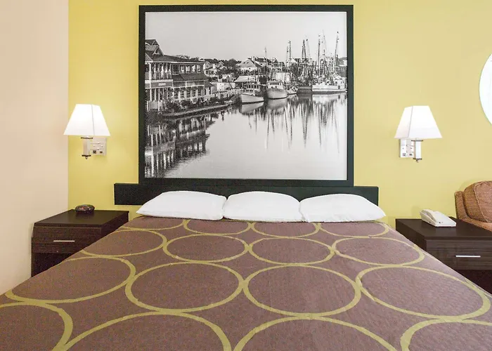 Super 8 By Wyndham Sumter