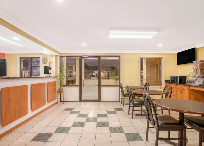 Super 8 By Wyndham Sumter