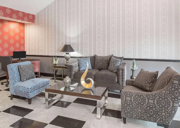 Baymont By Wyndham Cleveland