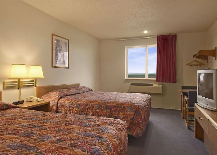 Super 8 By Wyndham Pendleton